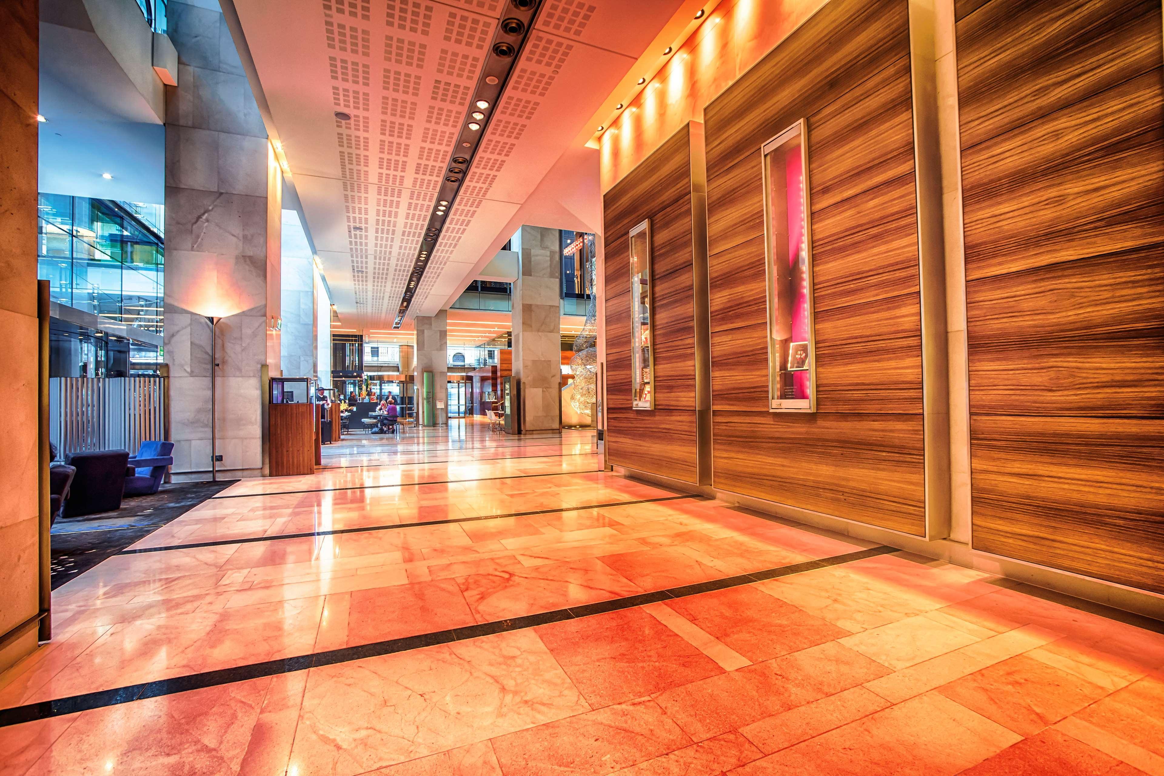 Hilton Sydney Hotel Exterior photo Interior of the hotel