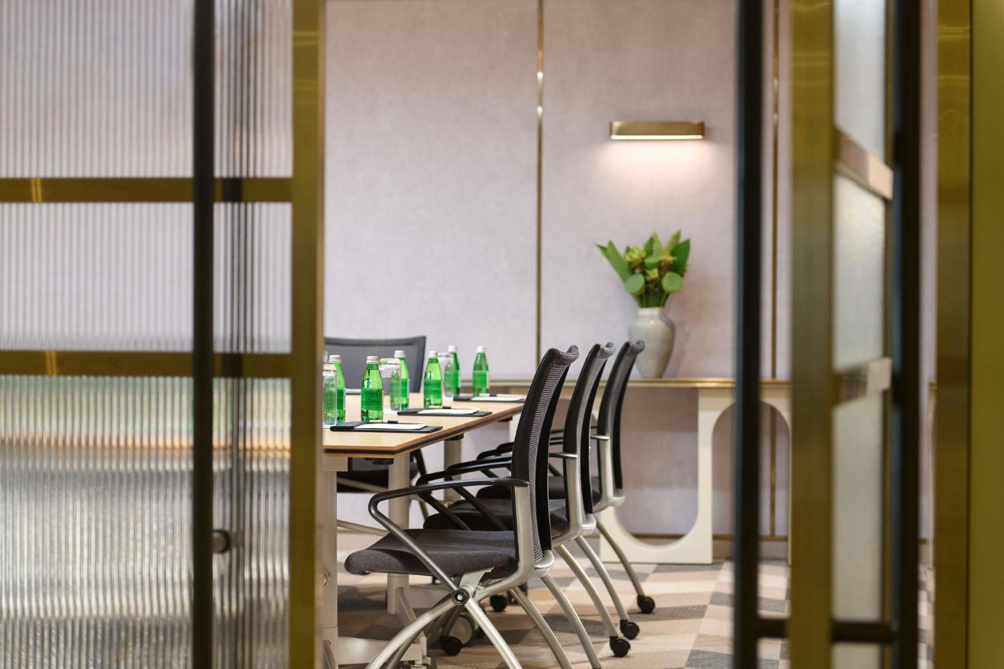 Hilton Sydney Hotel Exterior photo